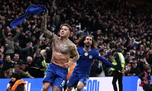 Chelsea thắng ngược dù bị dẫn hai bàn